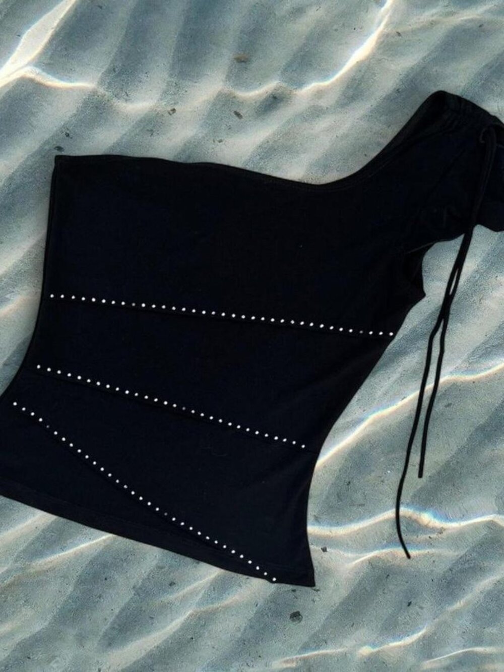 Vintage Y2K Niche USA asymmetric bedazzled black one shoulder top ⭐️ 90s - Picture 3 of 6